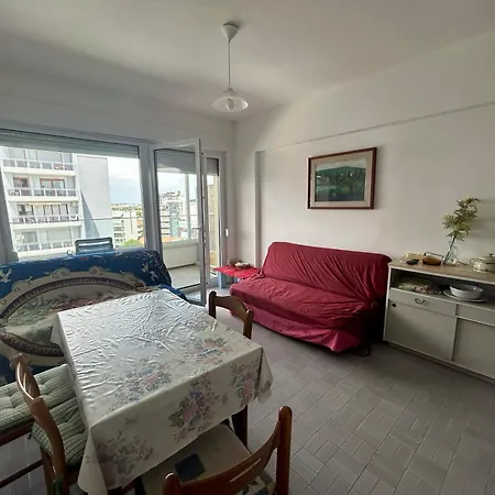 Διαμέρισμα Central Sea View *